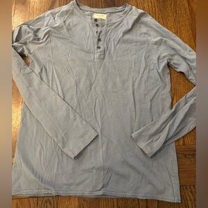 M. Singer Men's Blue Henley Shirt - size medium